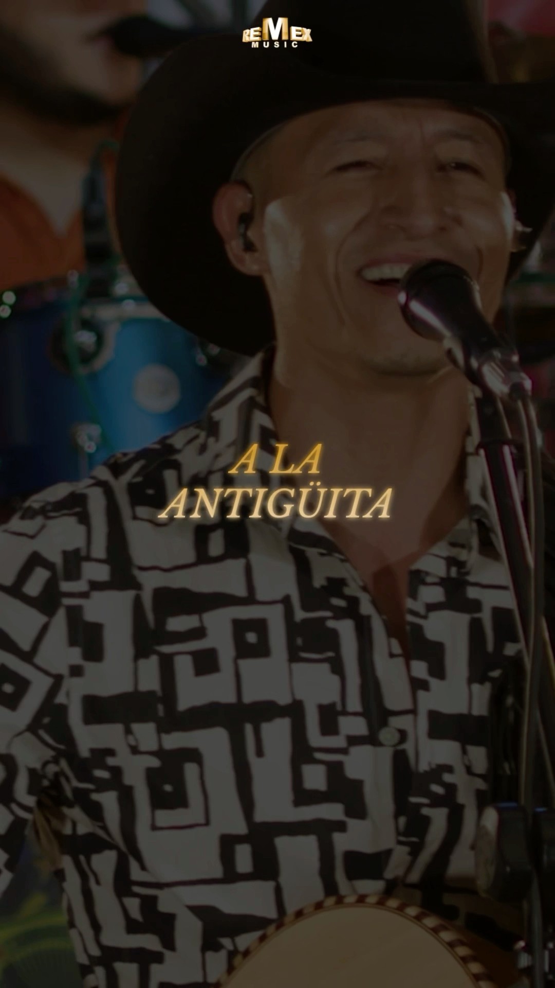 Y le gusté y le gustó... ? No te pierdas #ALaAntiguita de @latensionnortena por YouTube ??