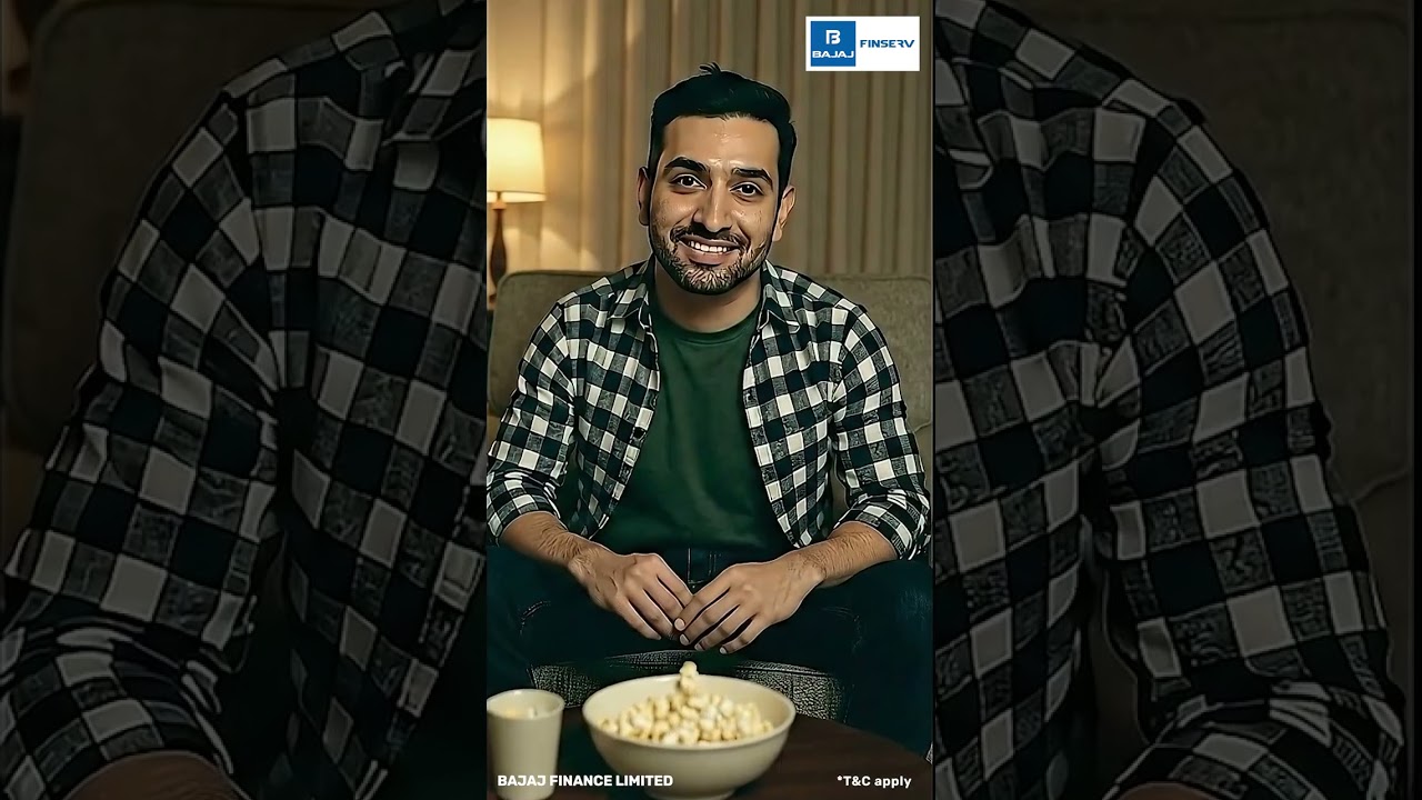 Ghar Baithe Mini Theatre Setup Karo 🎥 Easy EMI Loan ke saath | Bajaj Finserv 