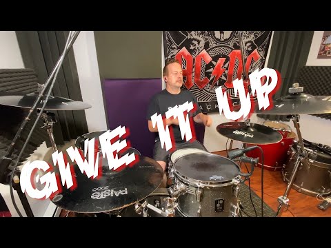 AcDc Fans.Net House Band: Give It Up