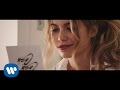 Capture de la vidéo Cash Cash - How To Love Ft Sofia Reyes (Official Video)