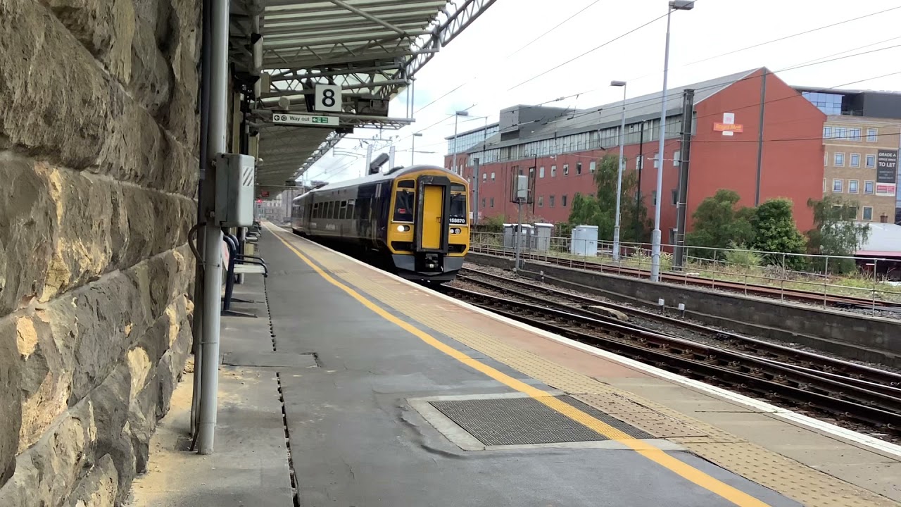 158870 leaving Newcastle 