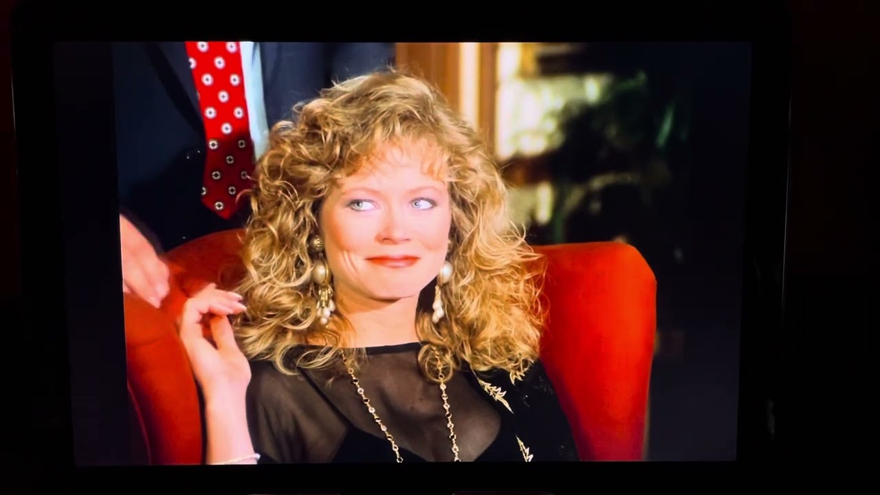 Dallas: Bobby and April announce their engagement.