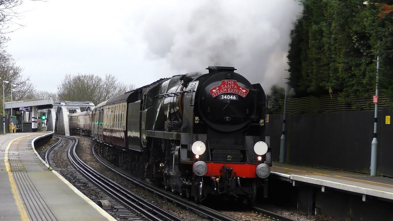 34046 Braunton 'The Santa Steam Express' 21st December 2024