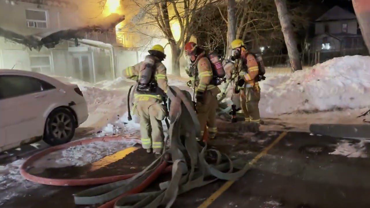 30 января 2026 года. Пожар в жилом комплексе округа Нортамберленд в Колборне.