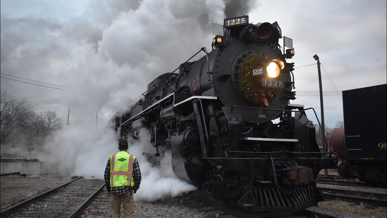 Pere Marquette 1225: Return of the North Pole Express! 2023 4K