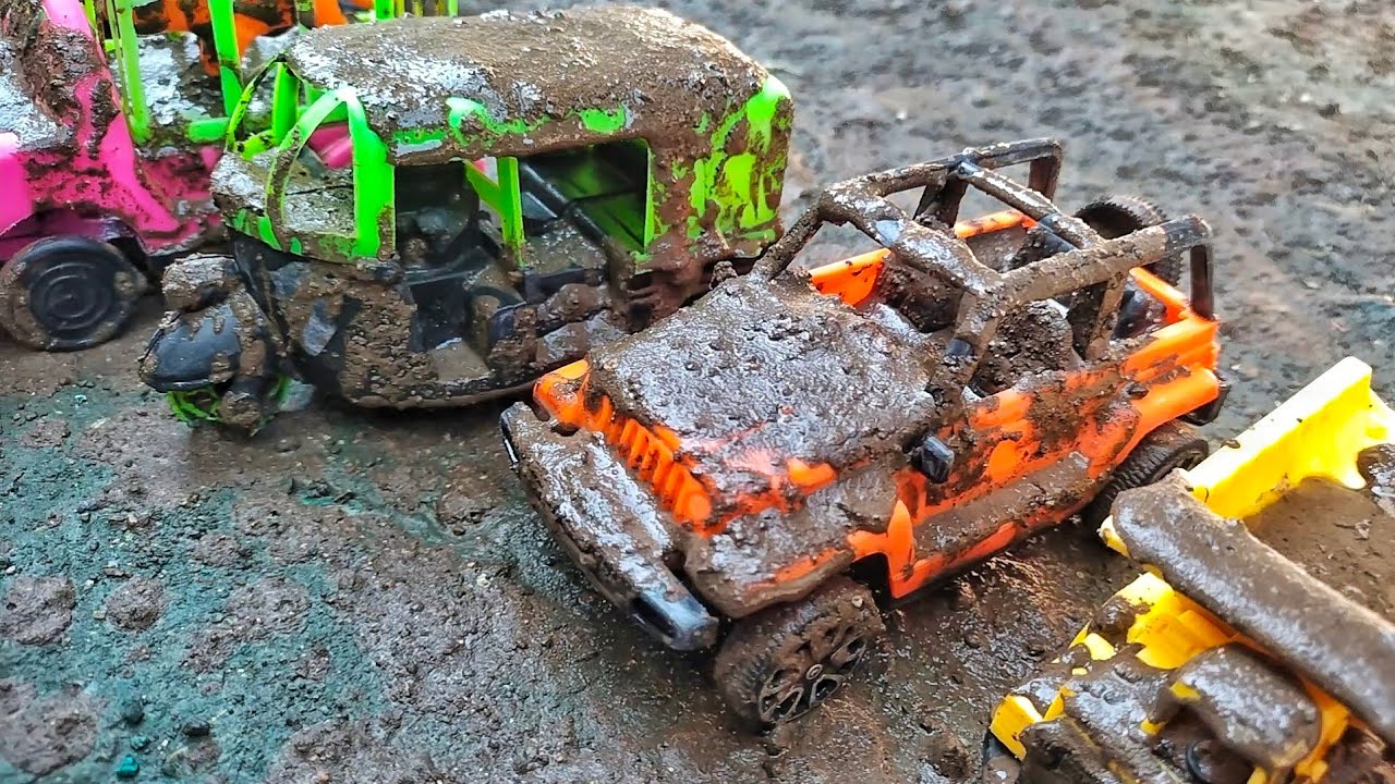 Clean toy wash vehicles | gadi wala cartoon | toy gadi wala video dump truck, jeep | toys for kids