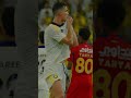 Some love stories just make sense 💛🏆⁩ #رونالدو يقبل الشعار الأعظم .. شعار #النصر 💛 #cr7 #Nassr
