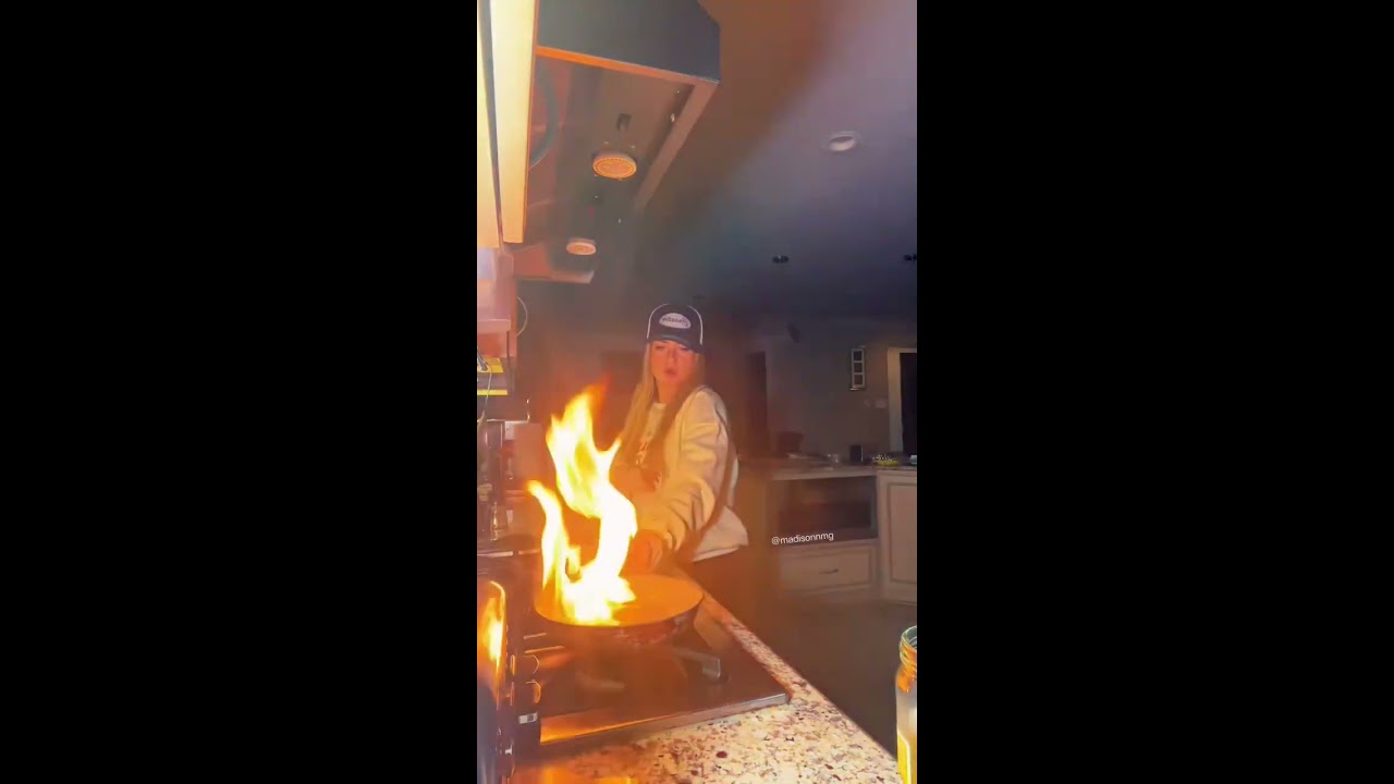 GIRL LEARNS NOT TO USE WATER ON GREASE FIRE THE HARD WAY 😭😭😭 #viral