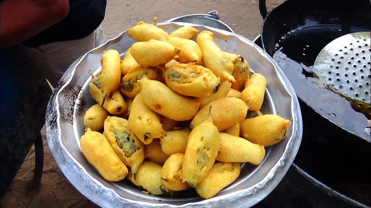 Hyderabadi Stuffed Mirchi Bajji @ 20 Rs Only | Indian Popular Street Food | Street Food Catalog