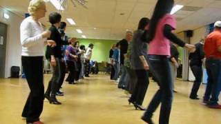 Mari Dansa - Quicklinedancers  linedance