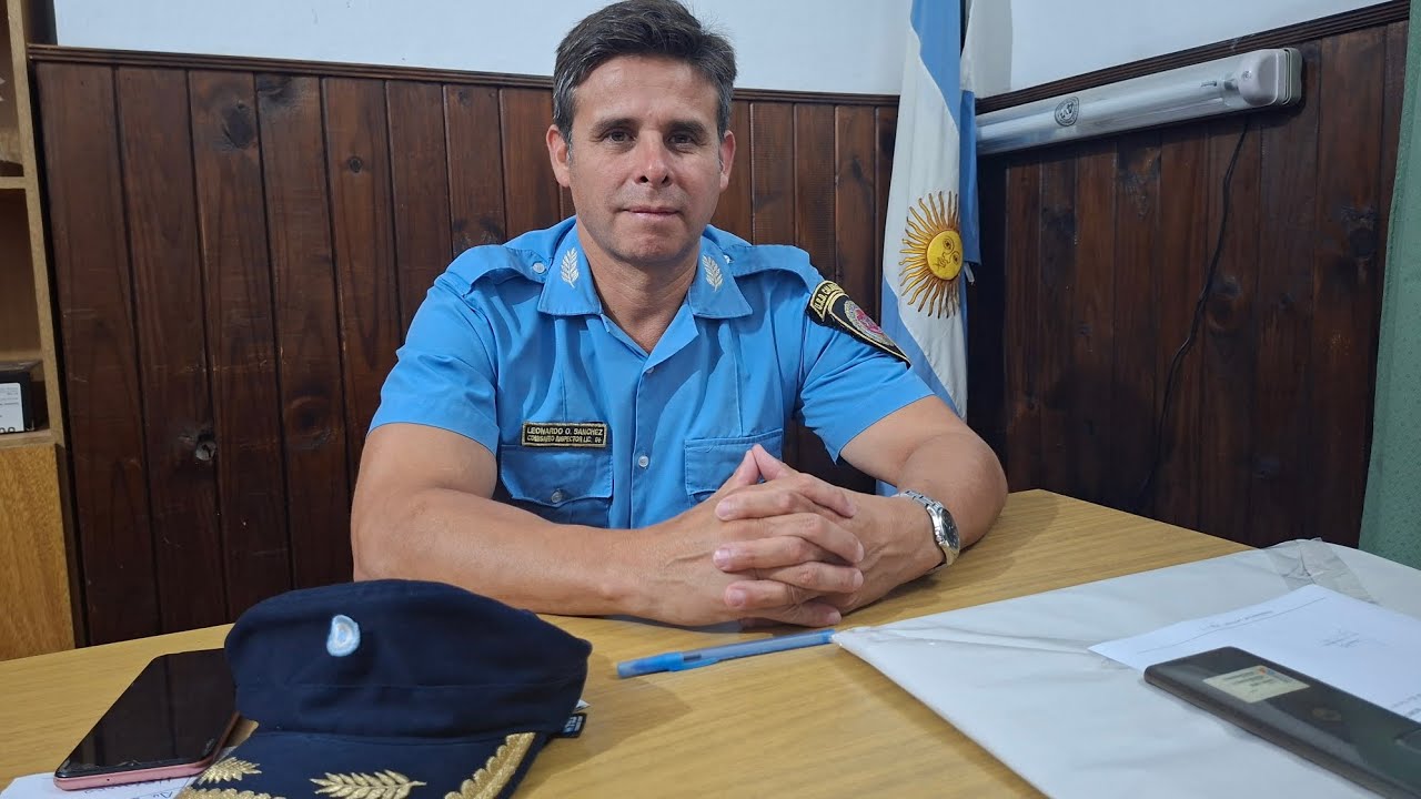 101.9FM Crio Insp Leonardo Sánchez Director a cargo de la Deptal Calamuchita - Reporte Policial 
