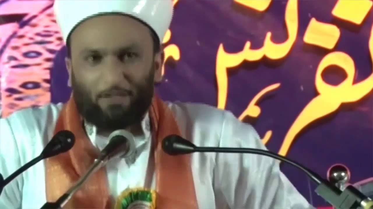 THE PROPHET MUHAMMAD(صلی اللہ علیہ وسلم), HAQ CHAR YAA & HAZRAT JIBRIL(علیہ سلام) love three things.