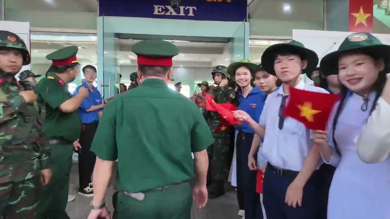 ĐÓN ĐOÀN A50 ĐẾN GA BIÊN HÒA