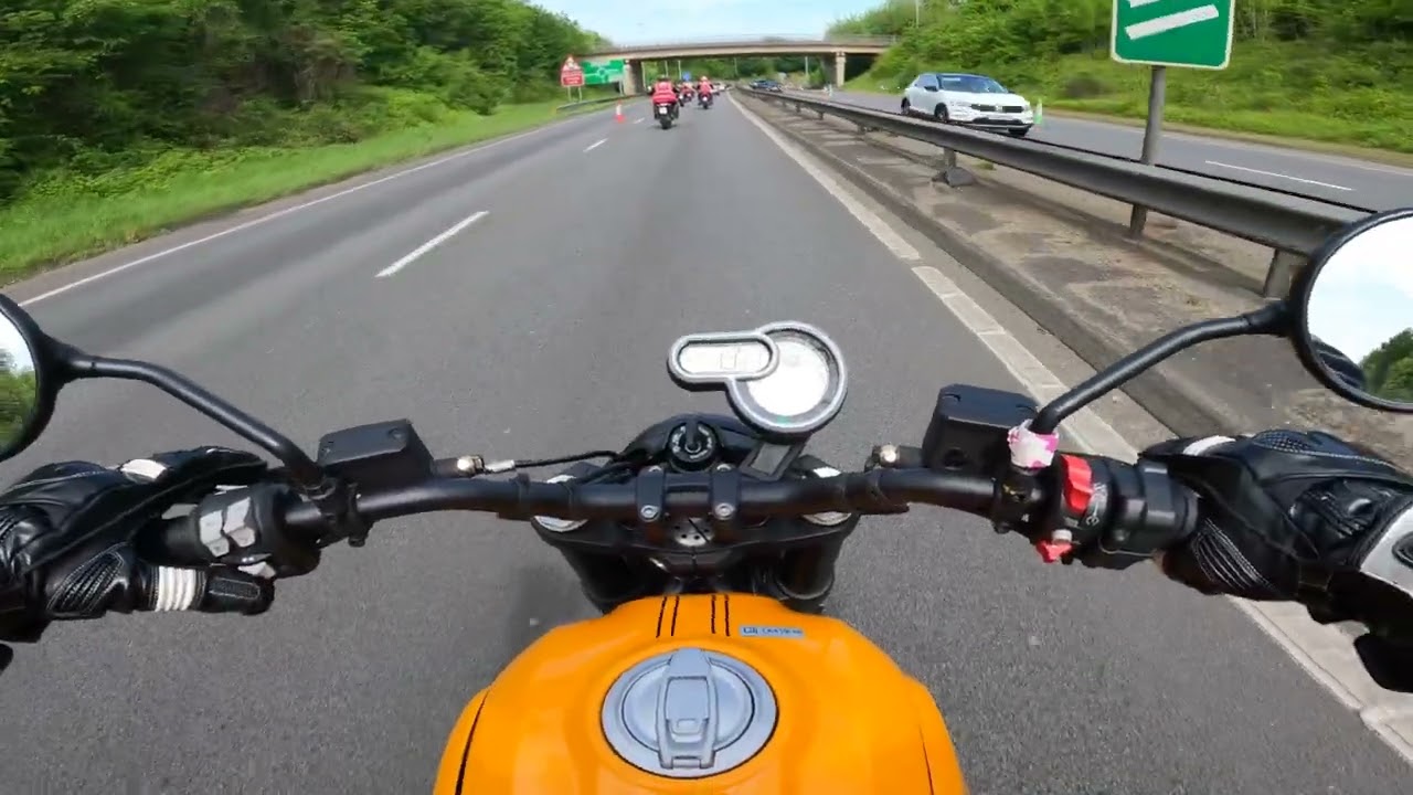 Ducati Scrambler 1100 Tribute Pro / test ride & thoughts / I pop my Ducati cherry! Is it a fail?