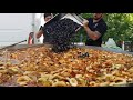 Paella gante arroz y tapas