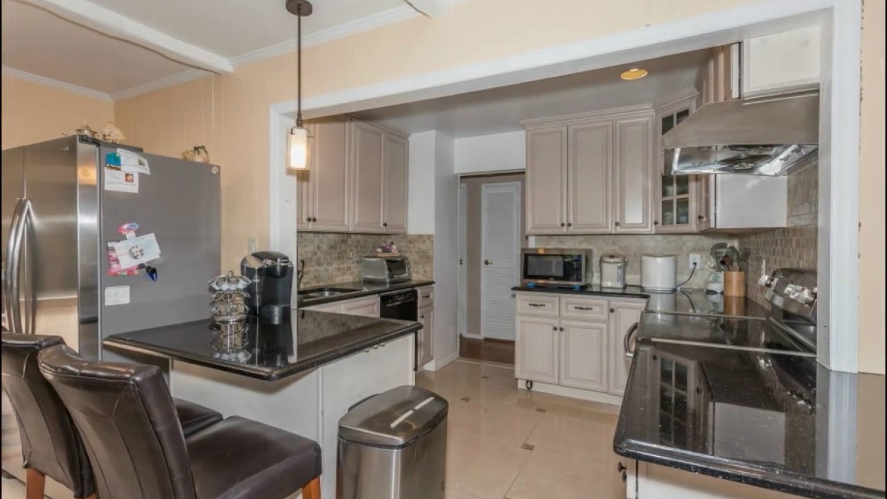 654 Hewlett Street, Franklin Square, NY 11010 YouTube