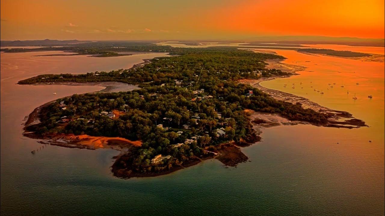 This is Macleay Island. Paradise Property Agents YouTube