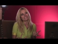 Capture de la vidéo Pixie Lott - 'Album & Acoustics' Behind-The-Scenes
