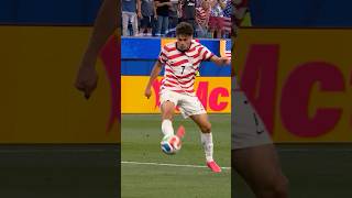 Trivela magic from Gio Reyna! 🪄#FIFAWorldCupOnYT