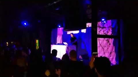 Com Truise live at Barracuda ATX - Propagation (Clip)