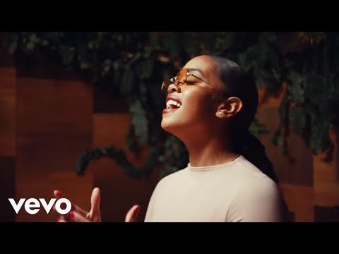 H.E.R. - Hold Us Together