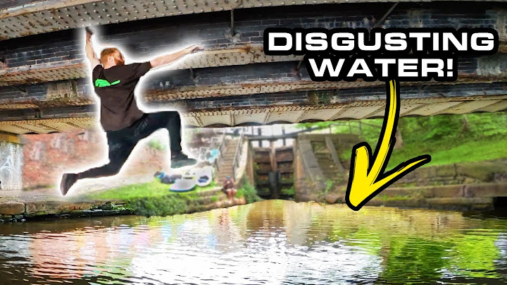 URBAN Ninja Warrior MONKEY BAR Challenge (Don't Get Wet!) 🇬🇧