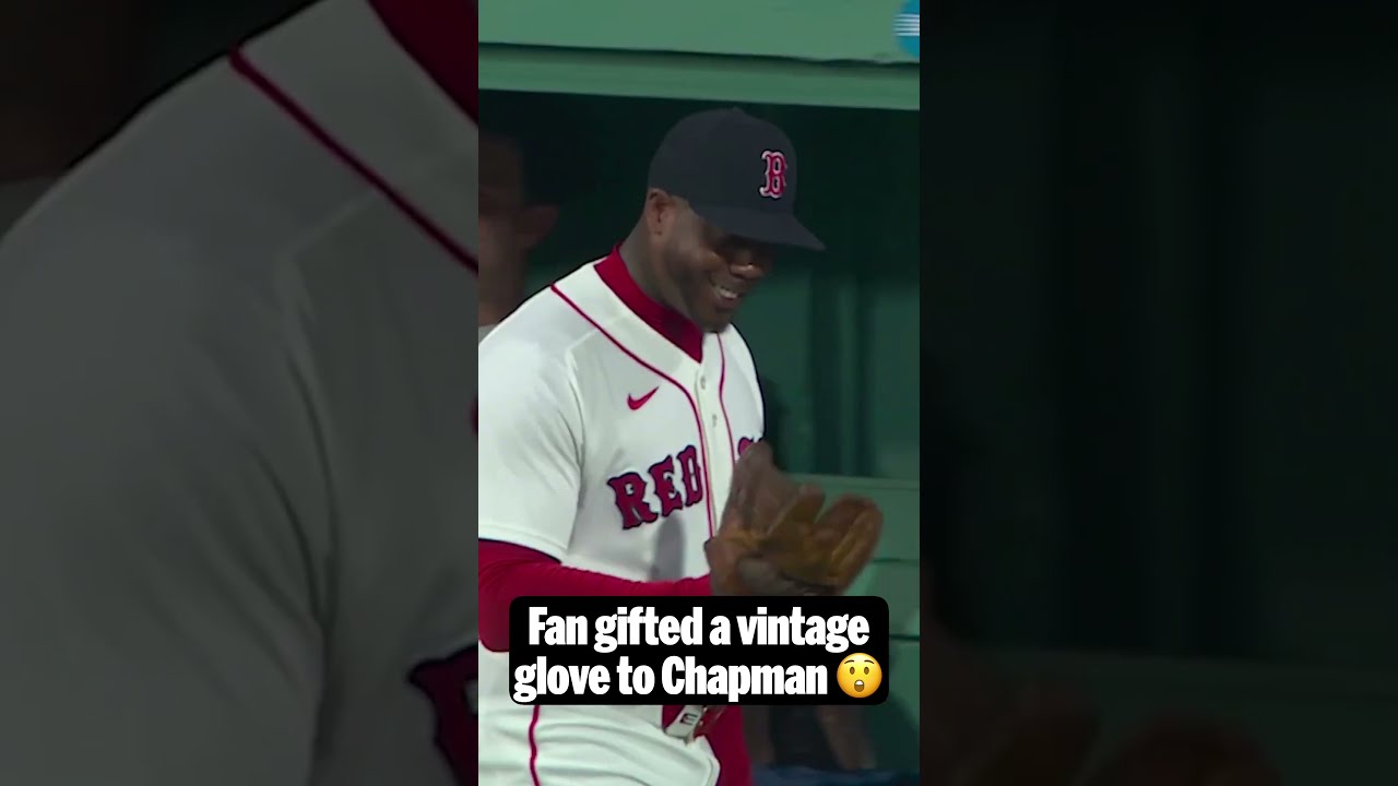This glove looks as old as Fenway Park 😯