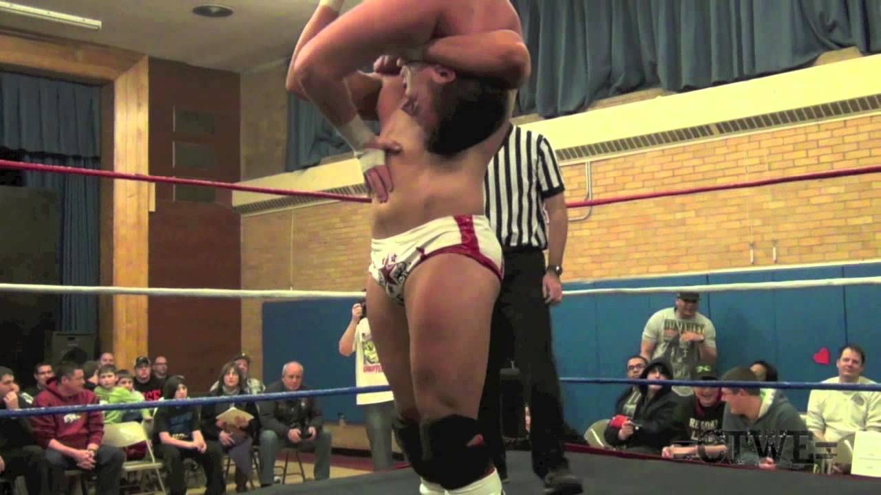 CTWE Never Back Down 2012: Zachary Pierre Beaulieu VS Julian Starr VS Doug Summers
