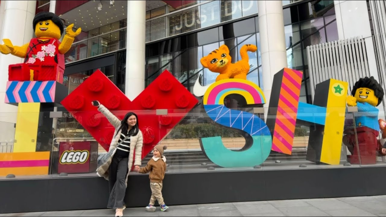 Shanghai Vlog: Nanjing rd pedestrian street and Huangpu River Cruise