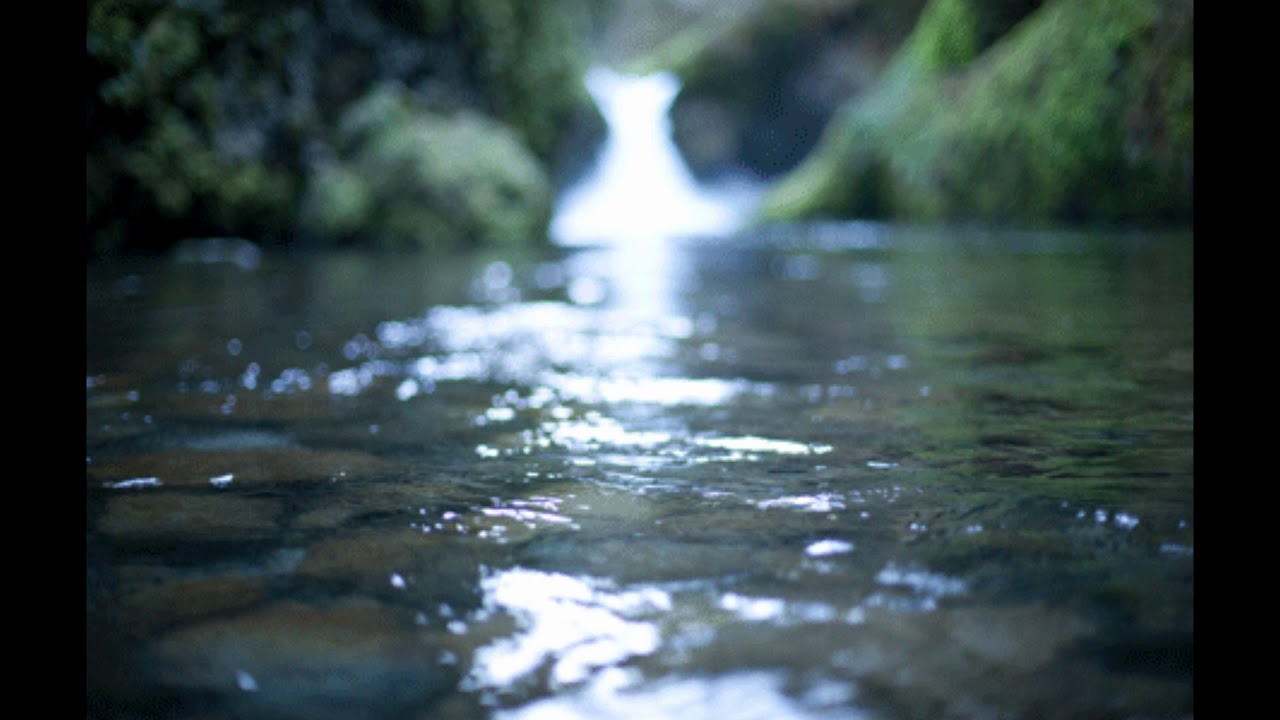 Воды арыка бегут