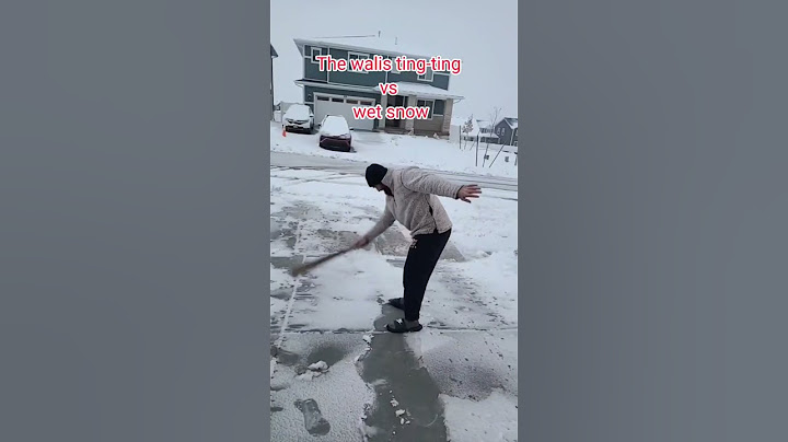 Filipino 🇵🇭 broom vs Utah snow 🥶