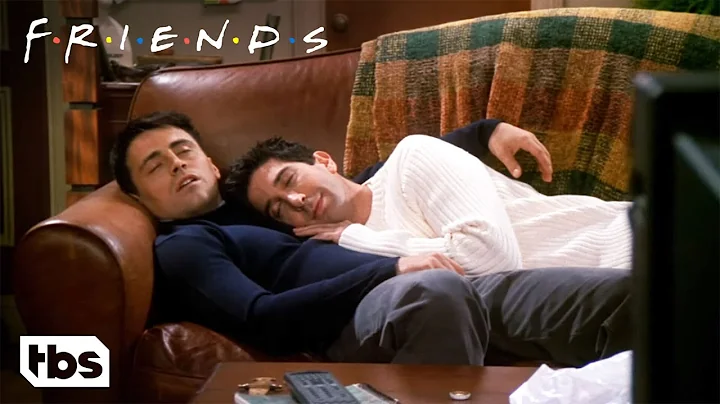 Joey And Ross Fall Asleep (Clip) | Friends | TBS - DayDayNews