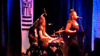 LIZ VICE - Enclosed By You @ Eddie's Attic