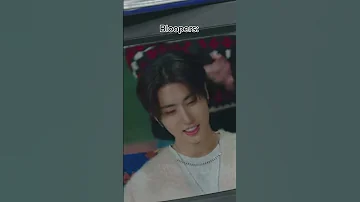 Han And Lee Know Want So Bad On 2 Kids Show Leeknow Hanjisung Minsung Straykids Skz Kpop 