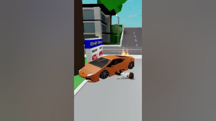 Όταν τρακάρει η μουσική σταματάει; #roblox #greek #robloxedit #memes #funny #brookhaven