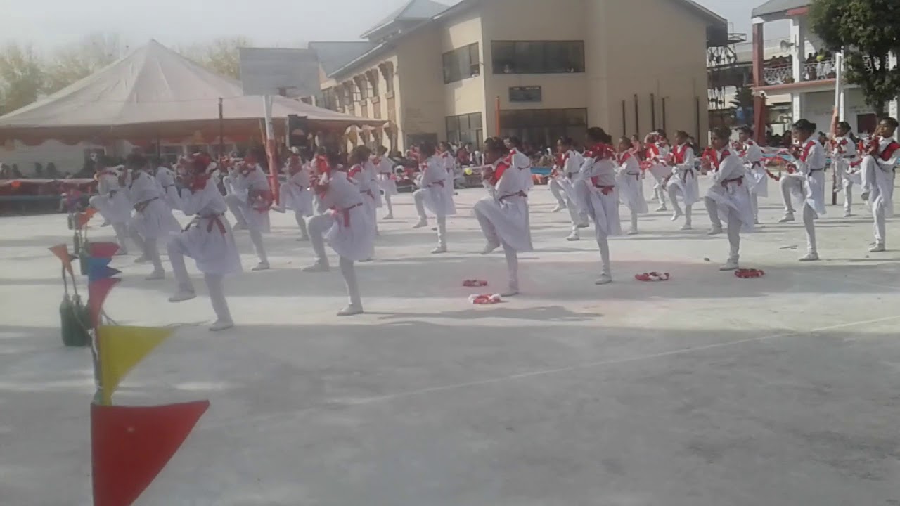 Mansehra mmpole middle girls school prade