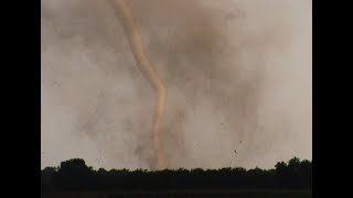 The Photogenic Mulvane, KS, Tornado: June 12, 2004