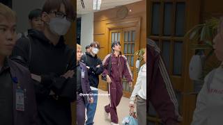 Our cutie GMMTV boys arrival in Manila for fanmeet❤️ #offgun #taynew #kristsingto #pebacaconcert