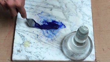 Grinding Pigment (Making Oil Paint)