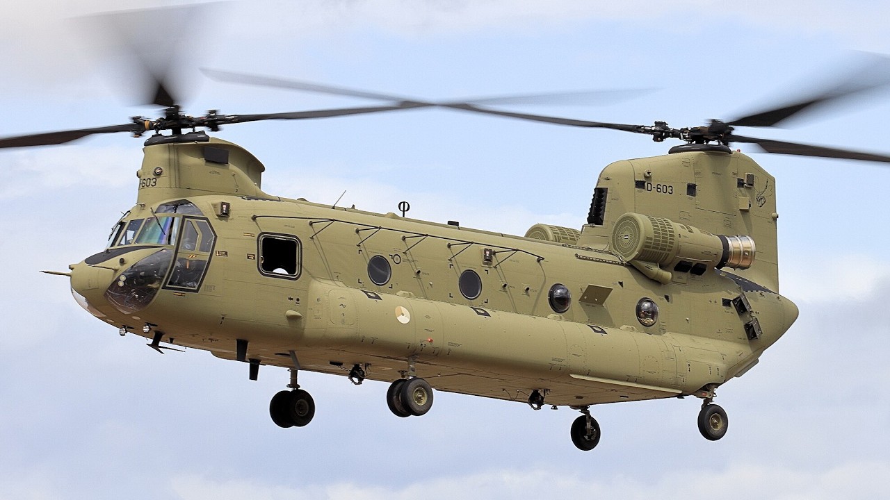 60 Years Old and Still Unbeatable| CH-47 Chinook