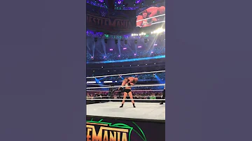 Stephanie McMahon Slaps Ronda Rousey 