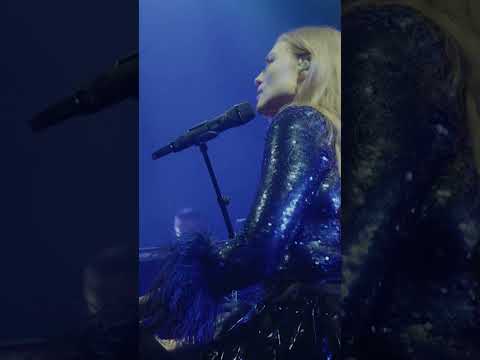 Waking Up live