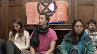 Climate Activists Begin Hunger Strike in Nancy Pelosi's Office