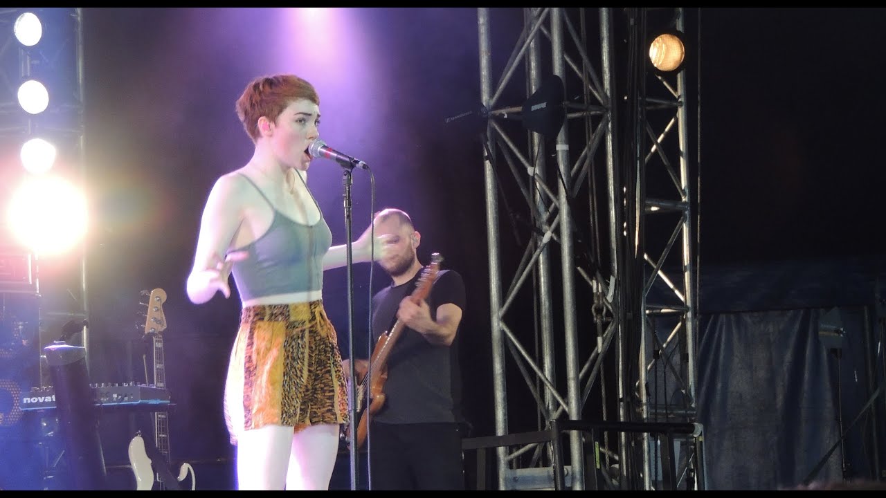 Chloe Howl - Rumour - @The Isle of Wight Fesitval 2014
