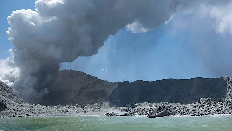 紐西蘭警方：白島火山已無人生還 死者恐達20人 - 天天要聞