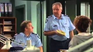 Blue Heelers S11 E8: Great Expectations