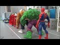 Spiderman 10 Super Heroes ride dumptruck toys play 스파이더맨 10명 슈퍼히어로 덤프트럭 타기 장난감 놀이