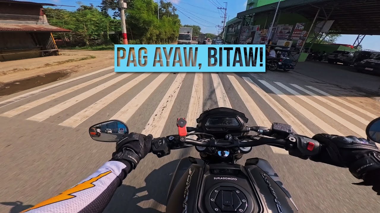 PAG AYAW, BITAW!
