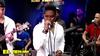 Daniel Segura -  Quedate Con El En 
