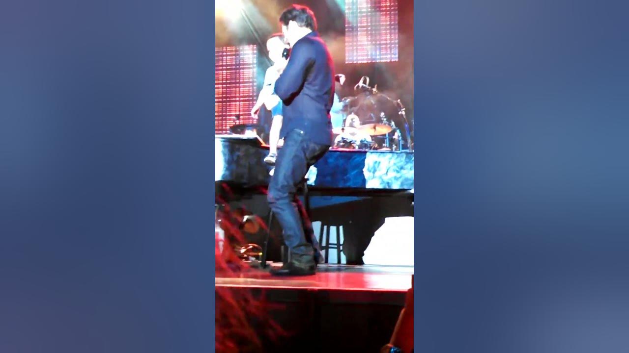 Harry Connick Jr & Boy - Ste Michelle Winery Concert on August 10, 2013